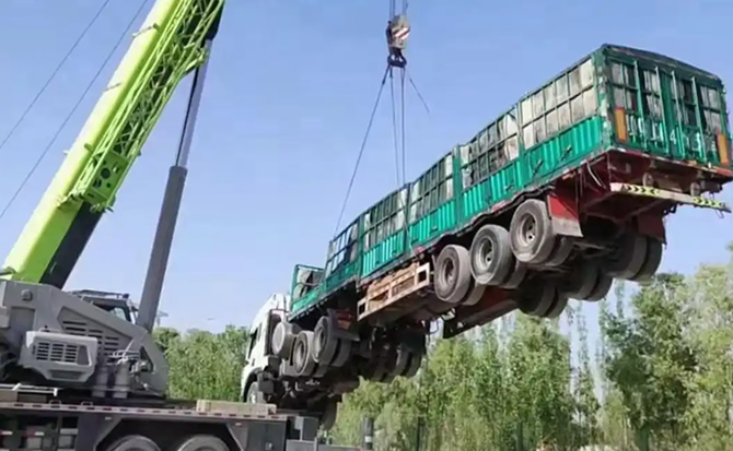 江油道路脱困救援案例